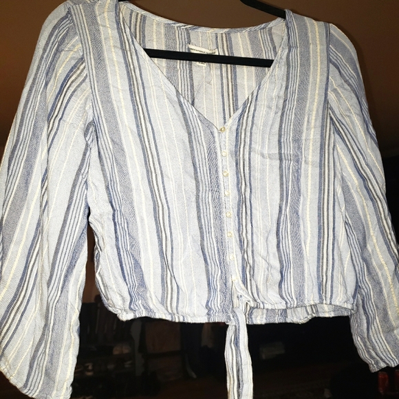 American Eagle Outfitters Tops - American Eagle Beach shirt